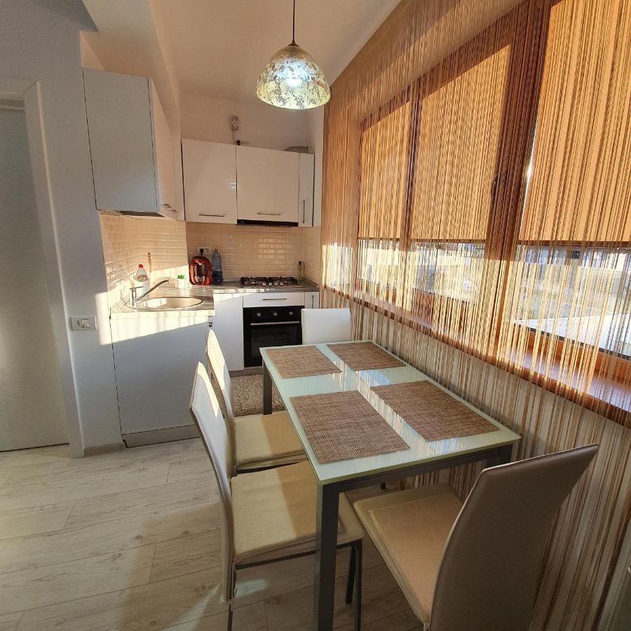 Sarah Apartment Konstanca Kültér fotó