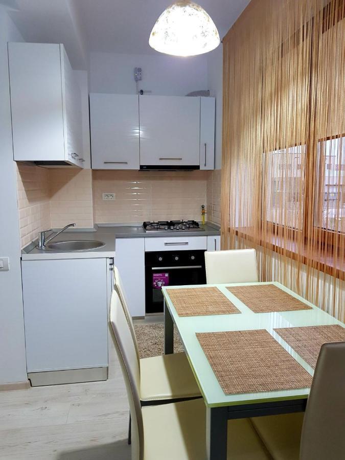 Sarah Apartment Konstanca Kültér fotó